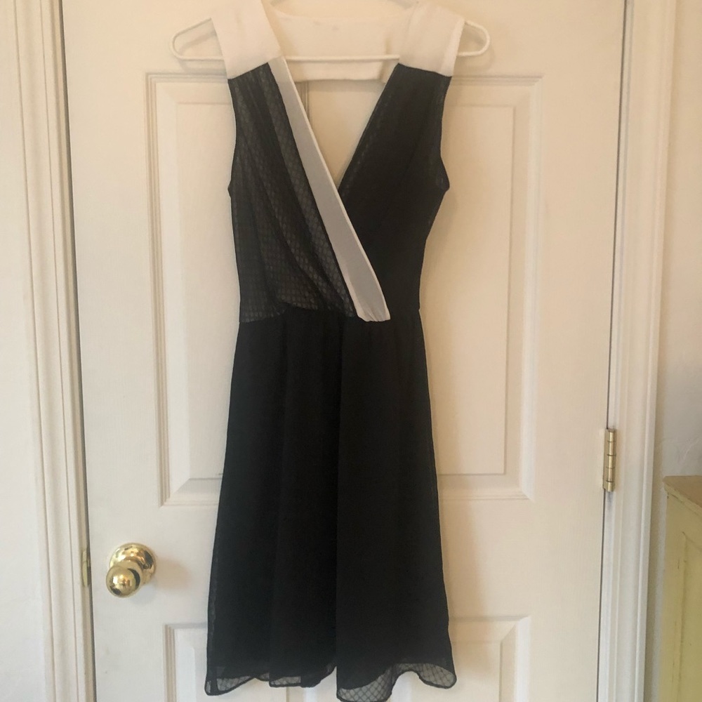 Amadi Black and white overlay dress. Size Small.